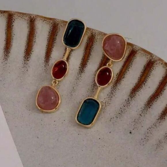 bohemian Drop Earrings A939 - Picture 3 of 4